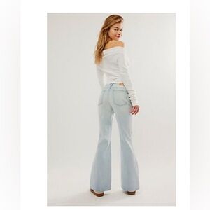 Free People “we the free” CRVY vintage wideleg flare jeans